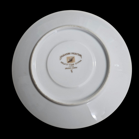 Queen Anne Signature Collection Japan Saucer Gold Trim Select Fine China - Picture 2 of 3